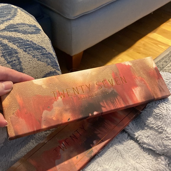 Melt Cosmetics Twenty Seven Eyeshadow Palette - Picture 5 of 6